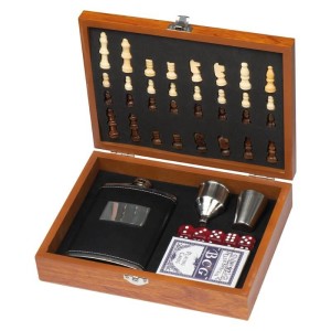 Playset with hip flask, chess and card game - Reklamnepredmety